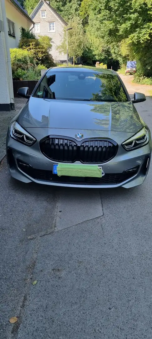 BMW 120 120 i M Sport Grau - 1