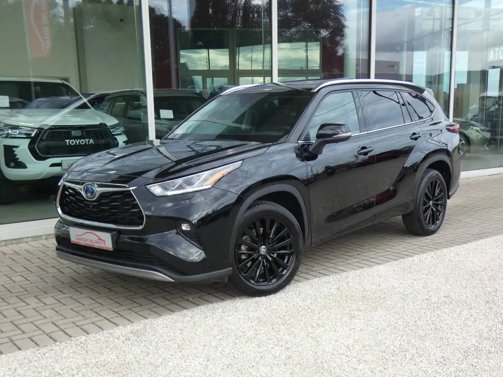 Toyota Highlander 2025 из Европы — купить под ключ
