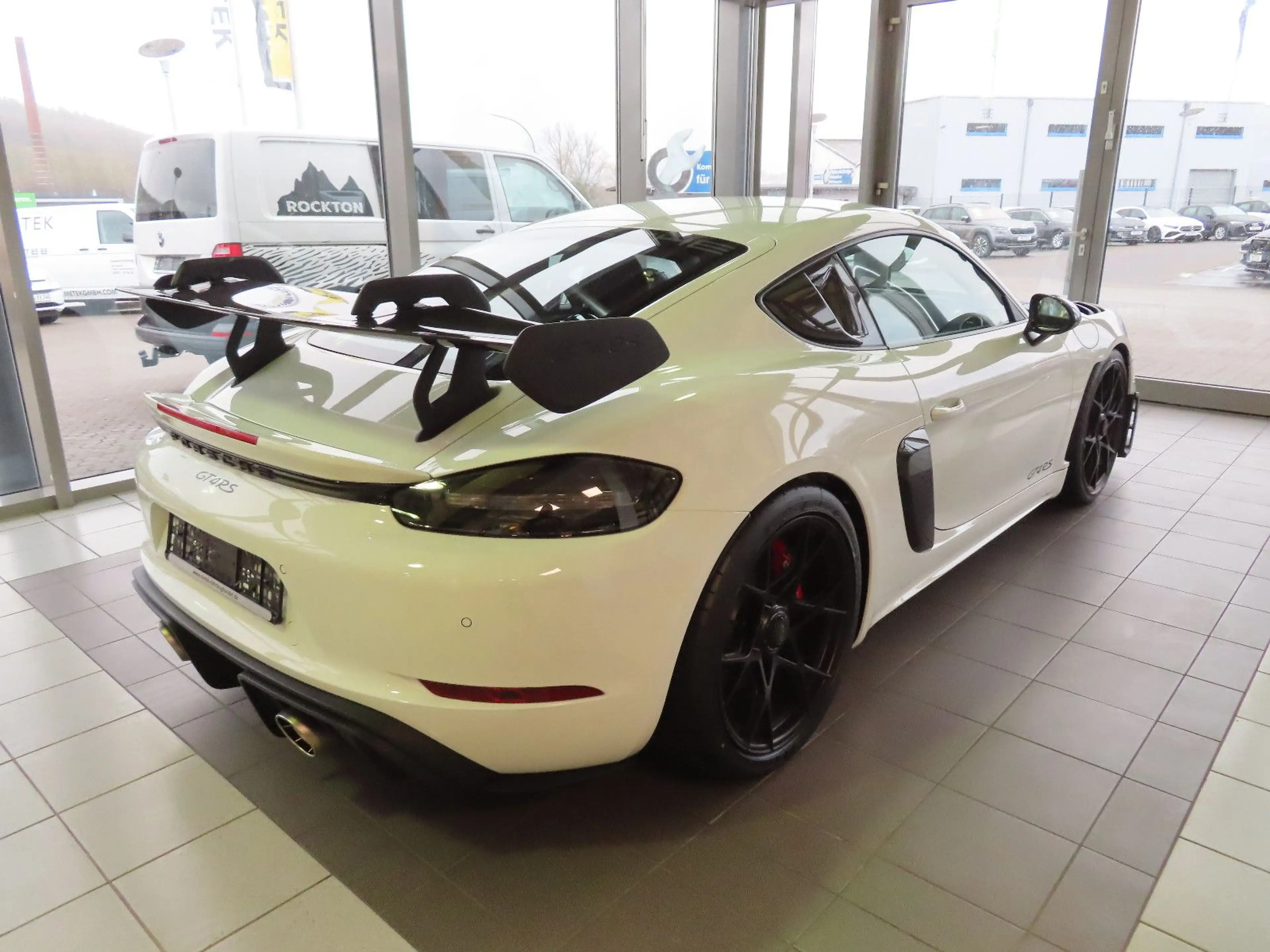 Porsche Cayman 718 Cayman GT4 RS WEISSACH CLUBSPORT 4,99% — photo 4