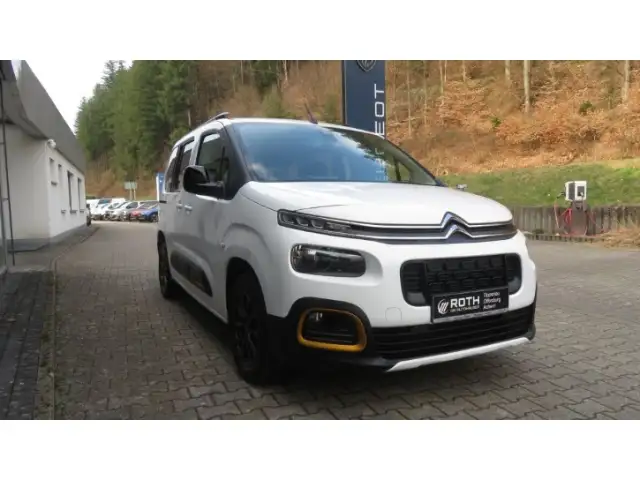Citroen Berlingo M BlueHDi 130 RIP CURL AHK-abnehmbar Navi ACC Appl