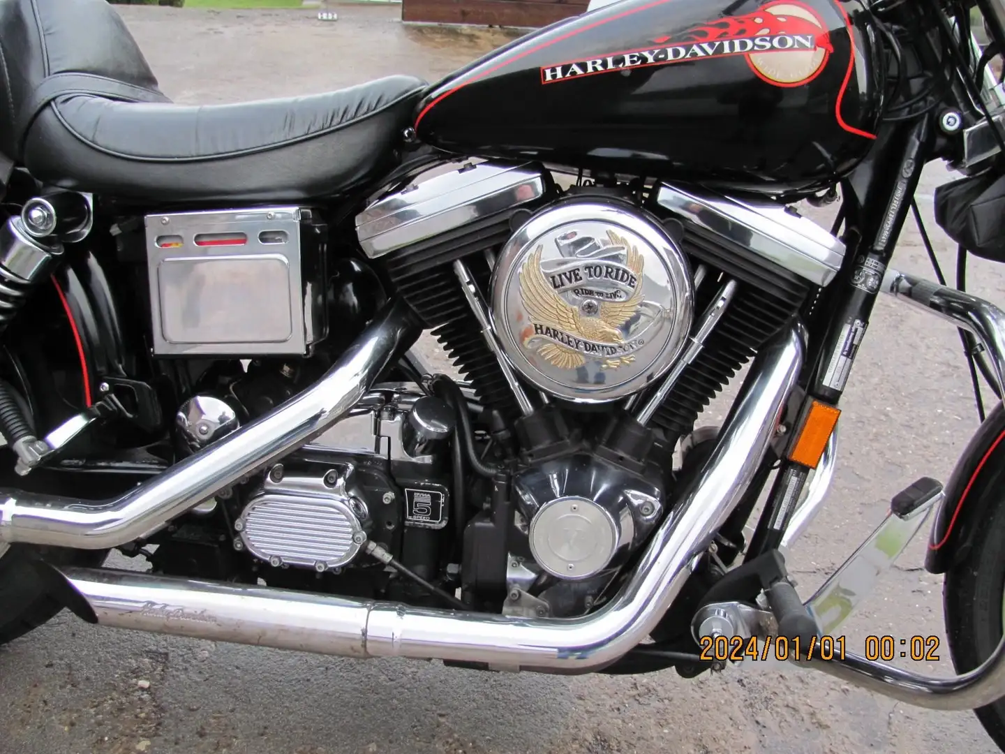 Harley-Davidson Dyna Super Glide FXD Schwarz - 1