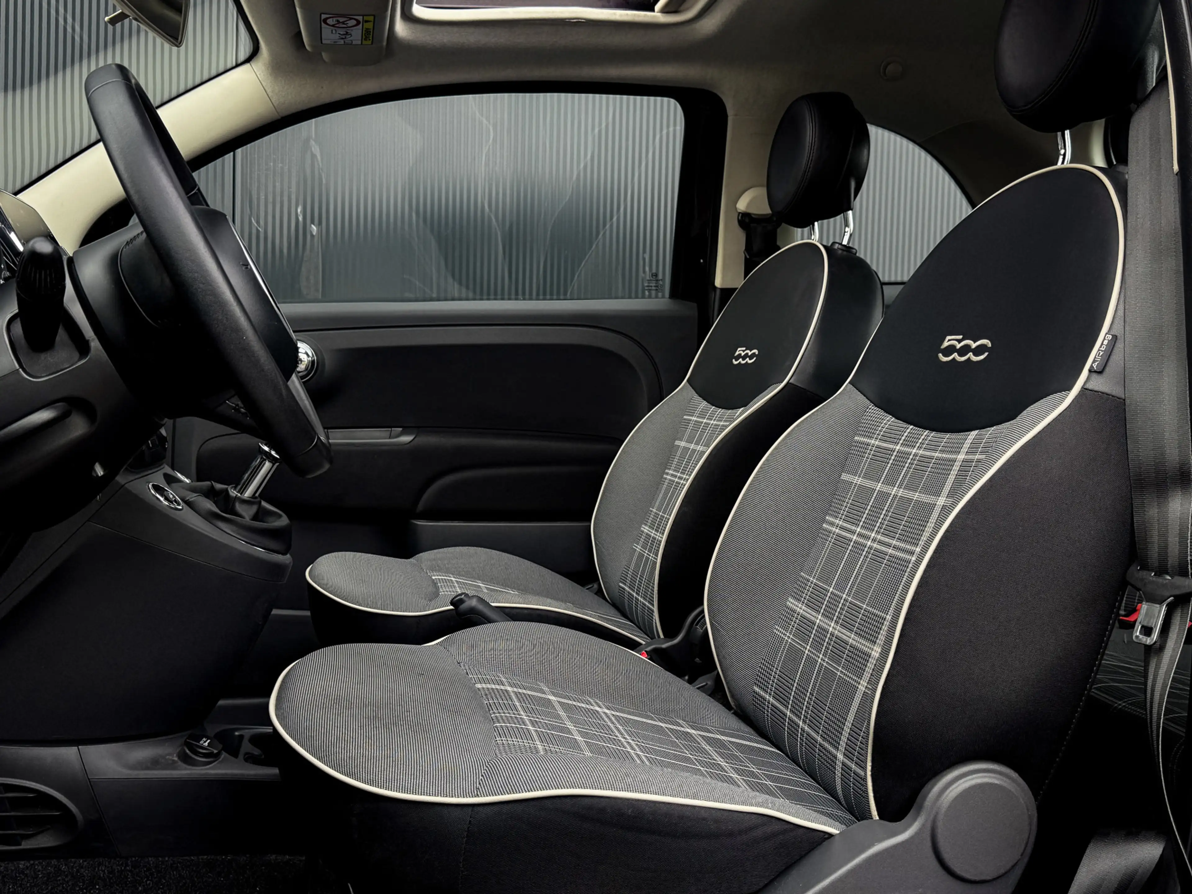 Fiat 500 0.9 TwinAir Turbo Lounge 80 PK PANO/AIRCO/BLUETOOT — photo 2