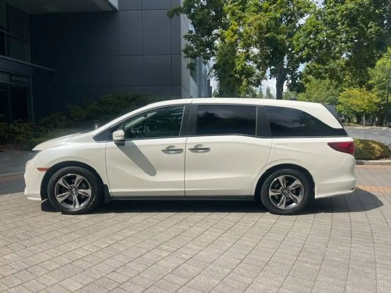 Honda Odyssey photo Honda Odyssey