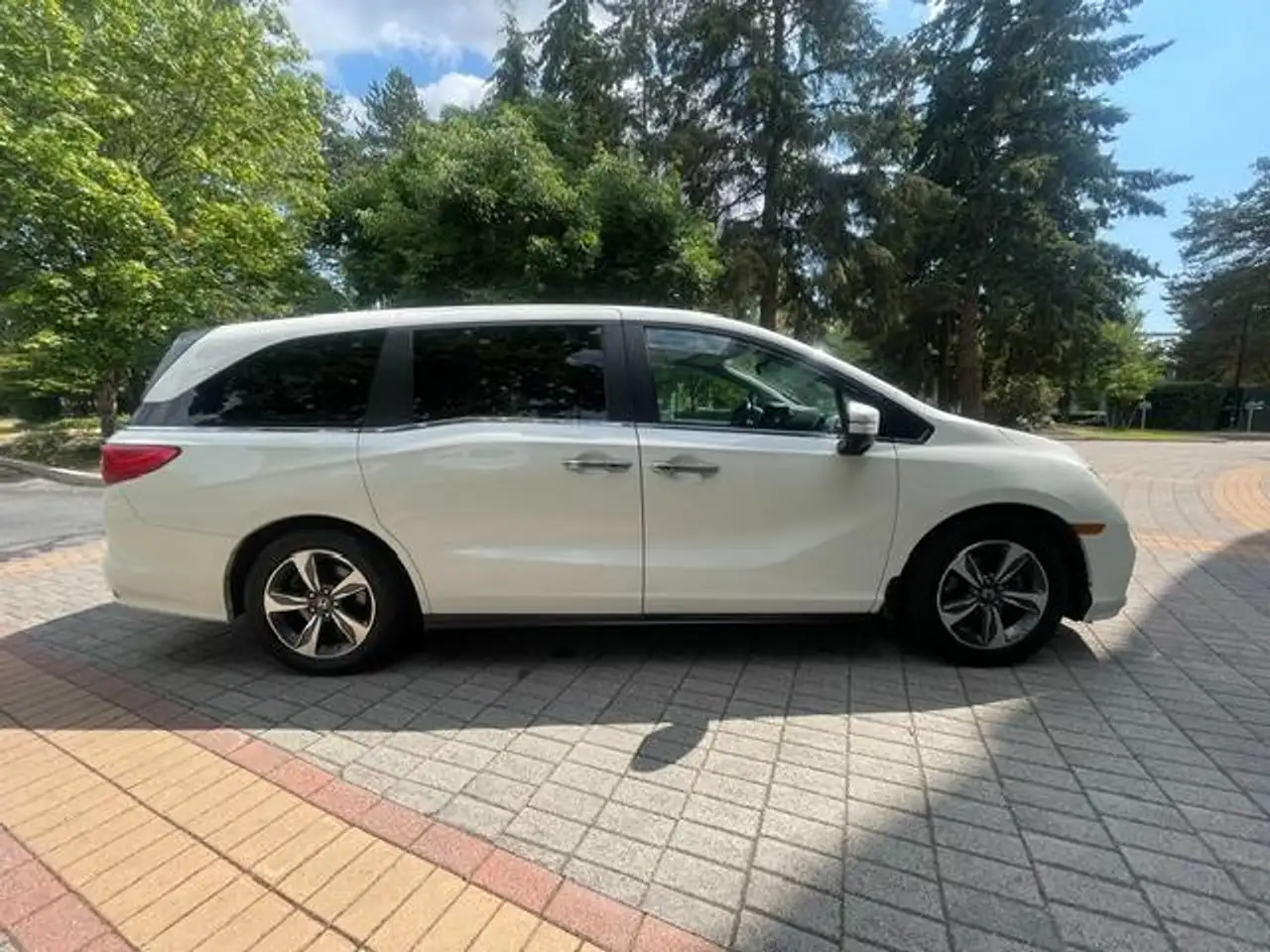 Honda Odyssey photo Honda Odyssey