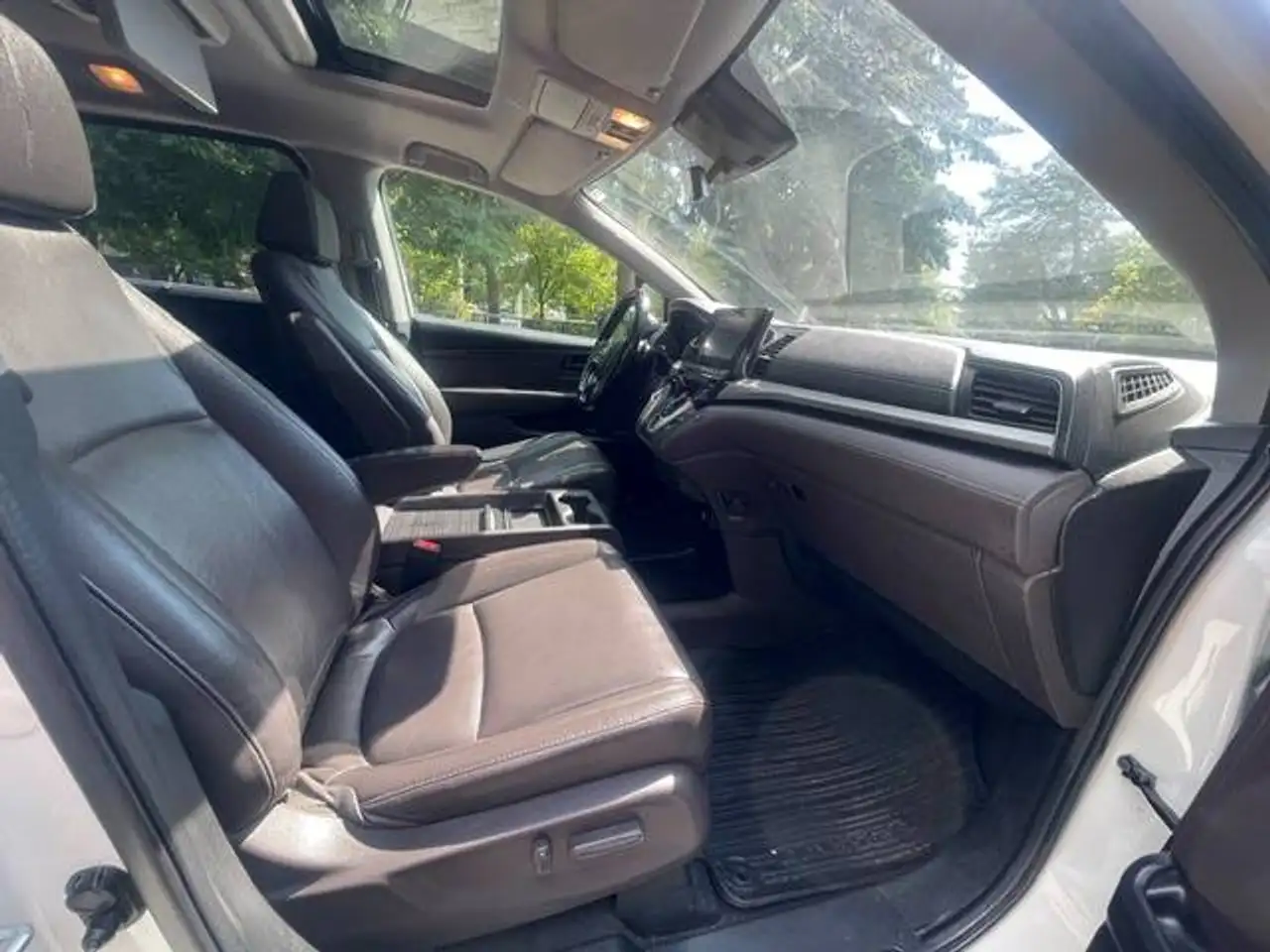 Honda Odyssey photo Honda Odyssey