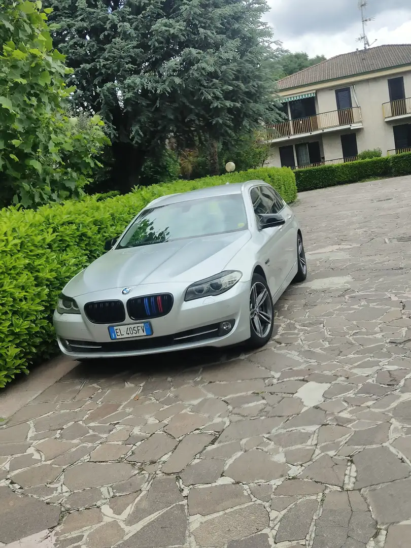 BMW 525 525d xdrive - 1