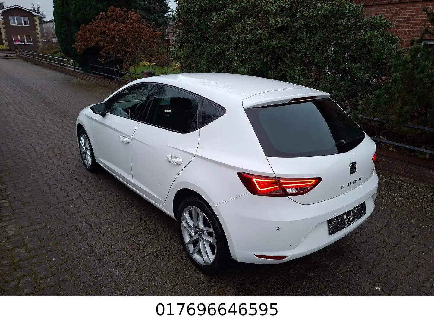 SEAT Leon 1.2 TSI 77kW Start&Stop Reference Blanc - 2