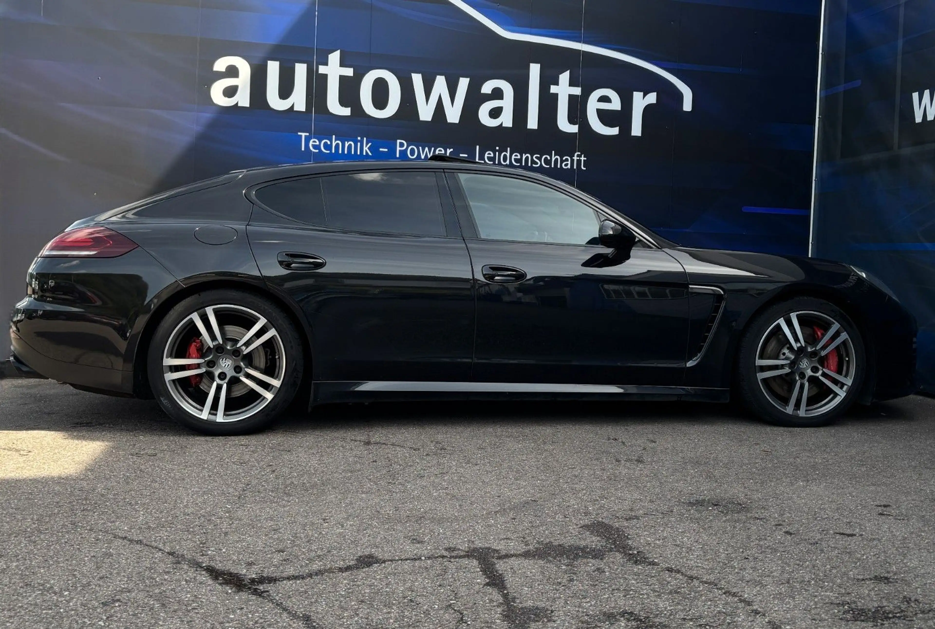 Porsche Panamera Turbo — photo 6