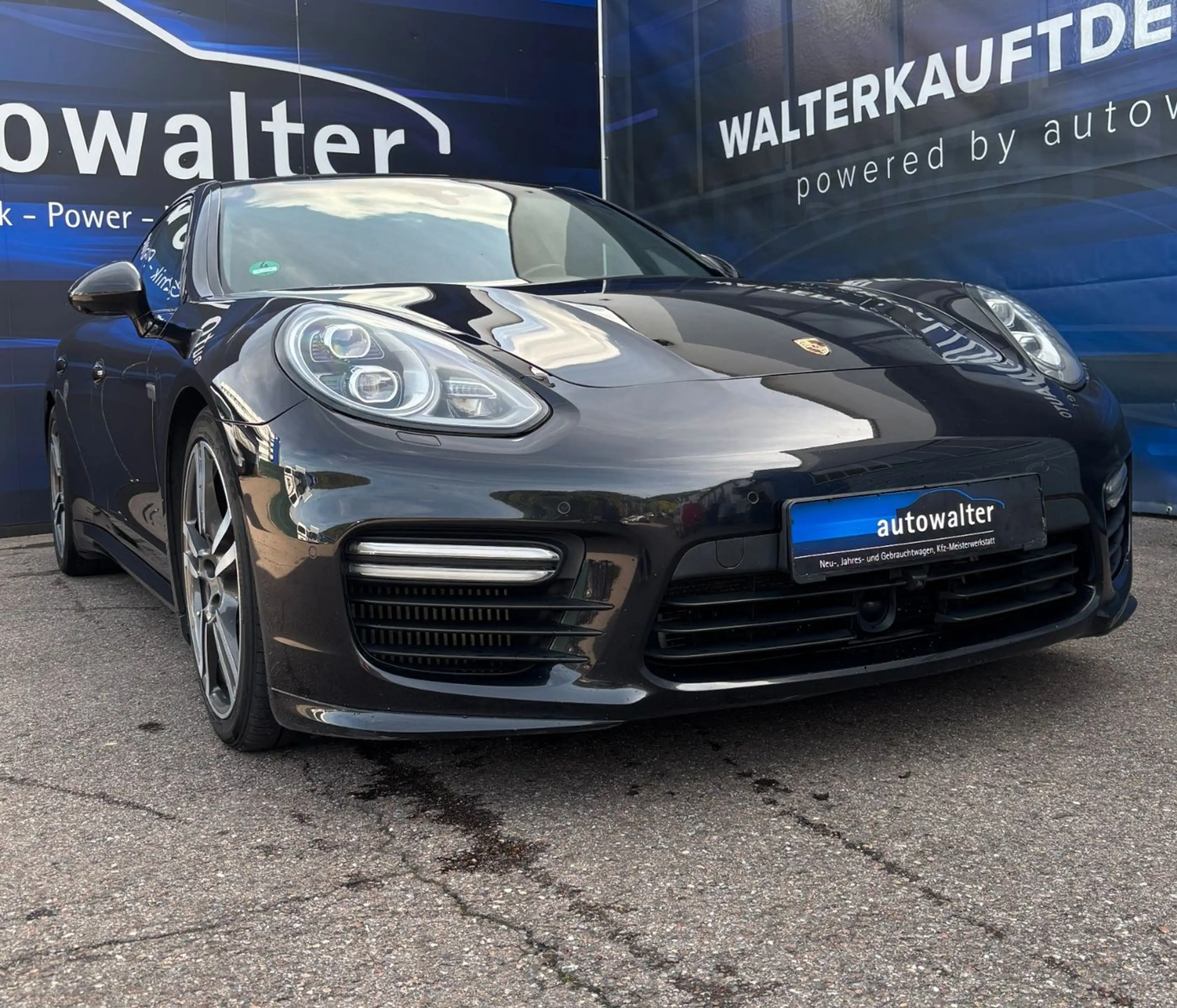 Porsche Panamera Turbo — photo 3