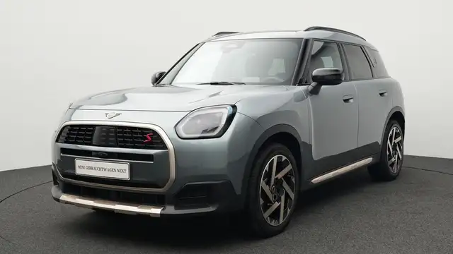 MINI Countryman S All4 Favoured Trim