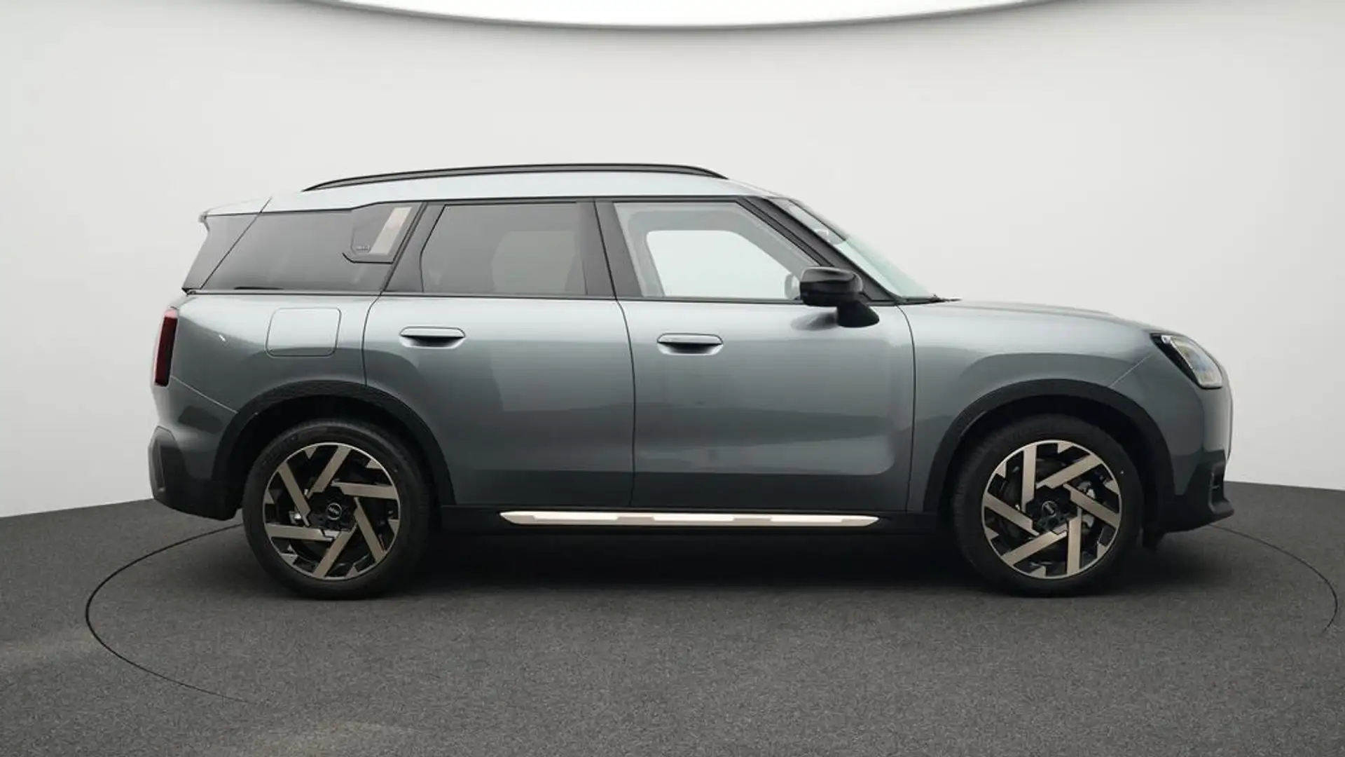 MINI Countryman S All4 Favoured Trim Grün - 2