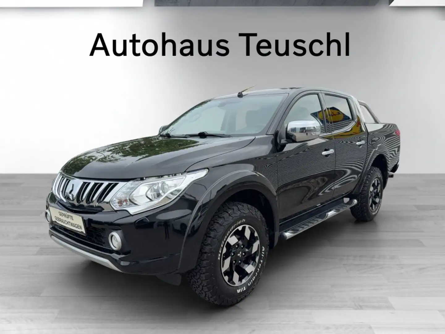 Mitsubishi L200 0 DK DI-D 2,4 HP Instyle 4WD Leder 16 Schwarz - 1