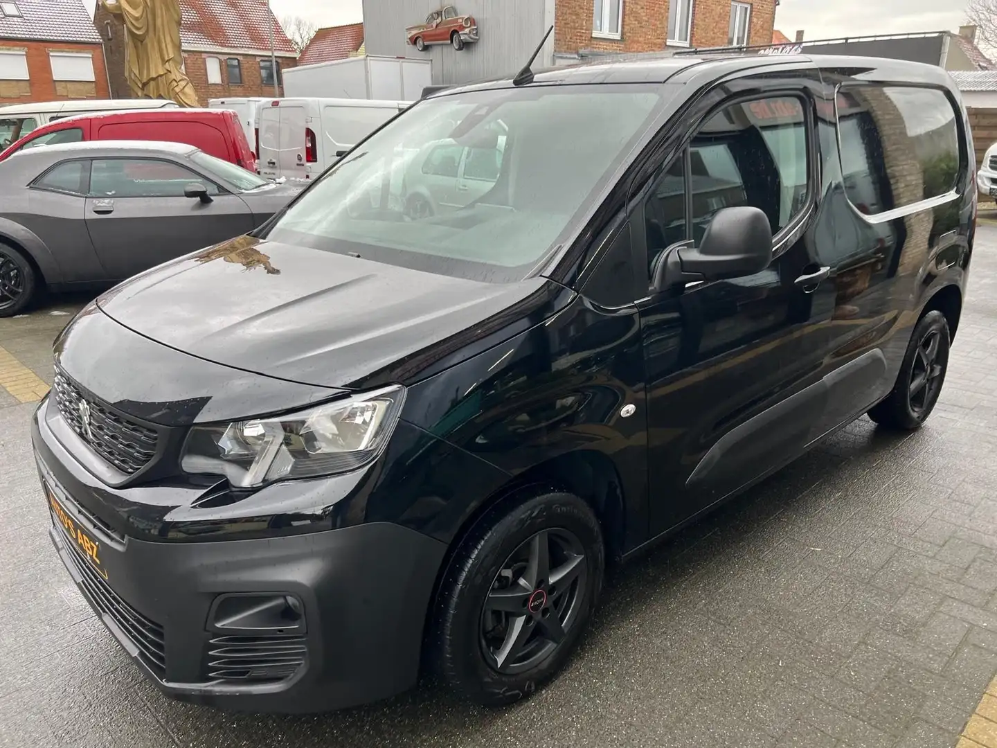 Peugeot Partner 1.2 i lichte vracht Schwarz - 1