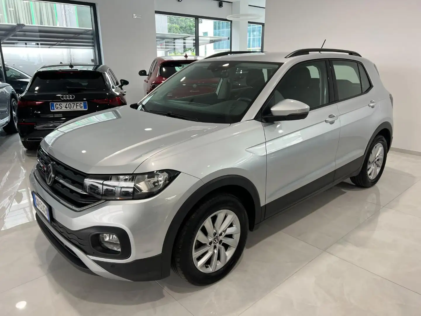 Volkswagen T-Cross 1.0 TSI 110 CV DSG Style Assistenti di guida Argent - 1