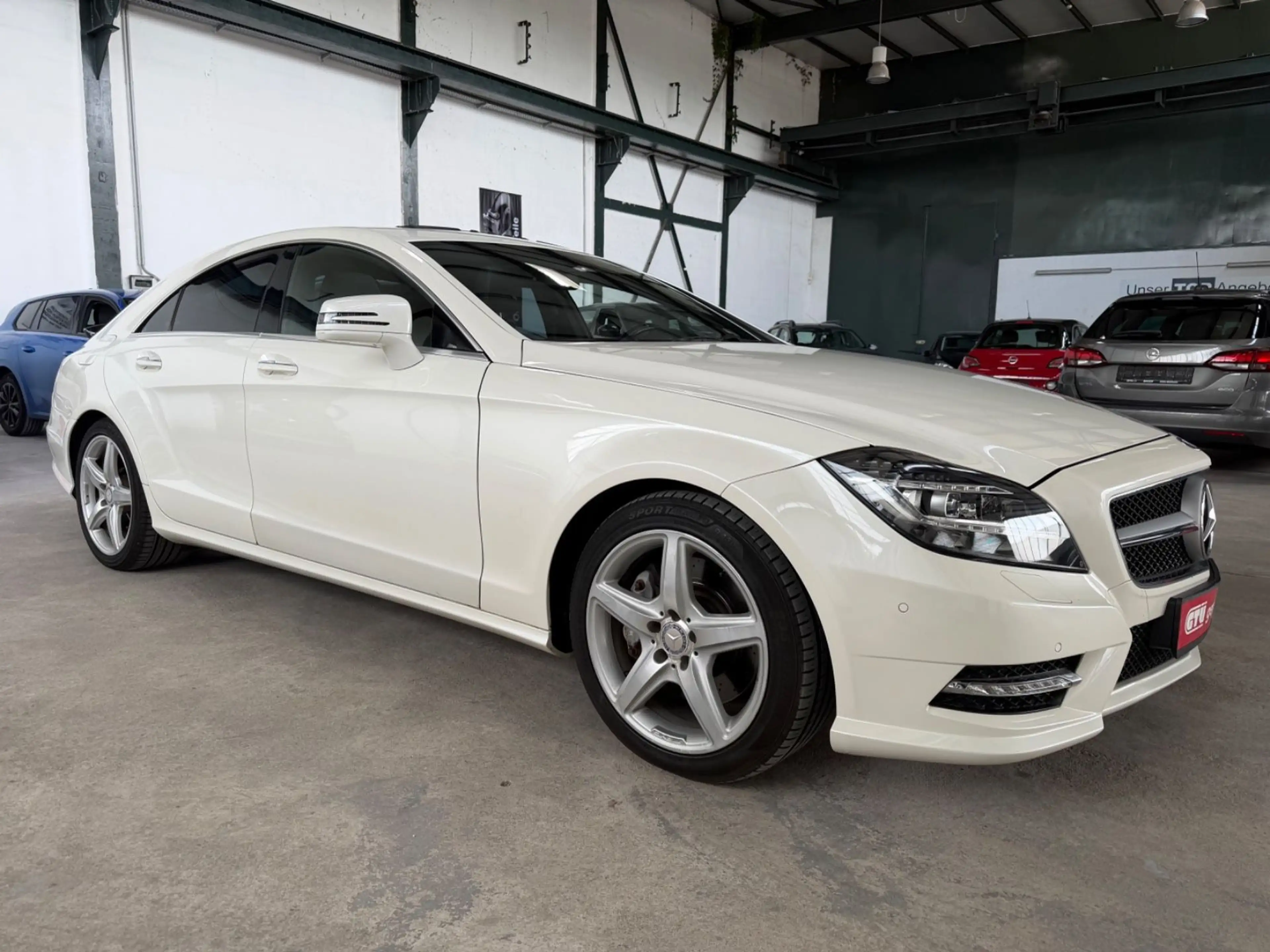 Mercedes-Benz CLS 350 CLS CLS 350 BlueEfficiency — photo 8