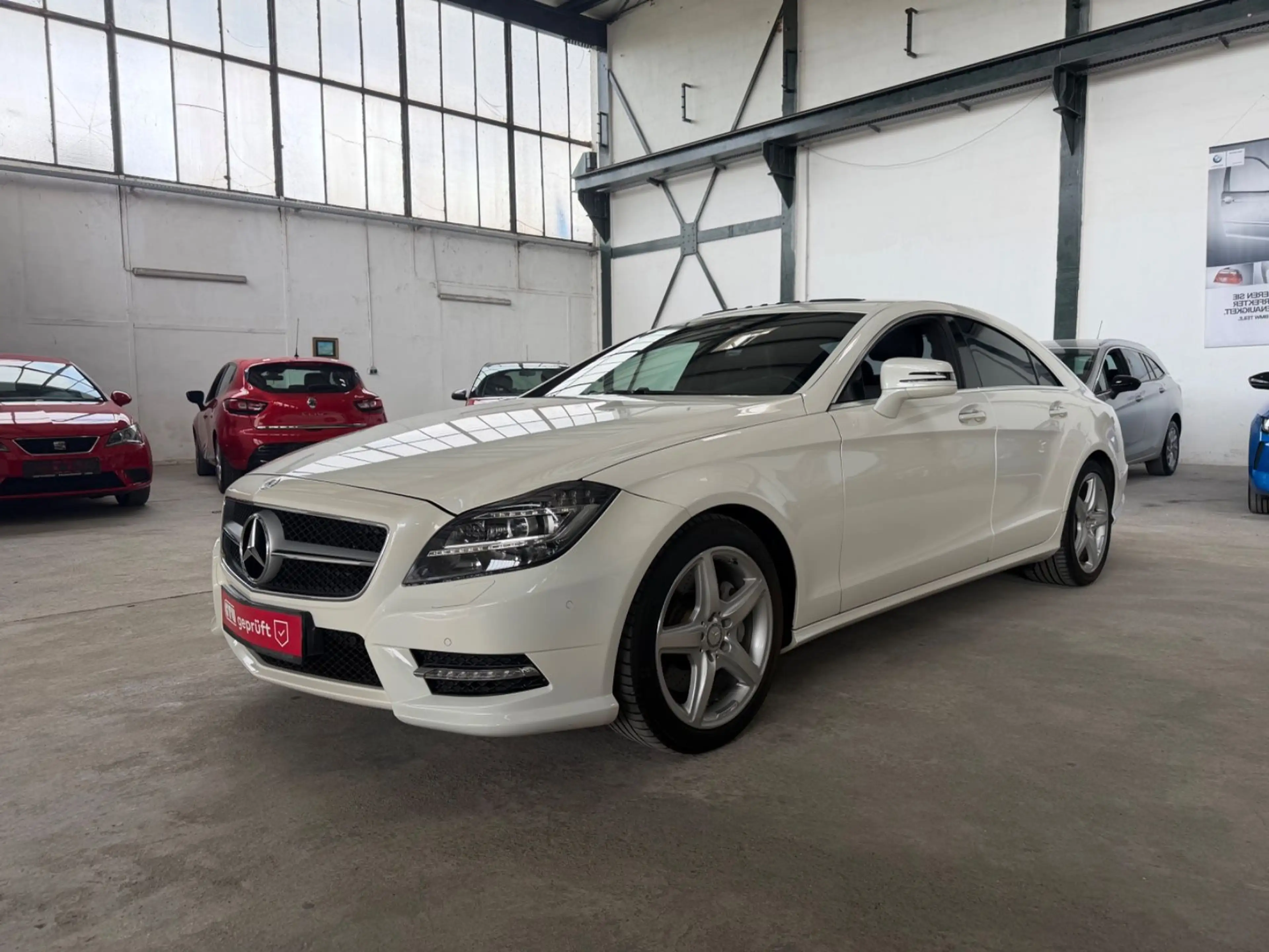 Mercedes-Benz CLS 350 CLS CLS 350 BlueEfficiency — photo 2