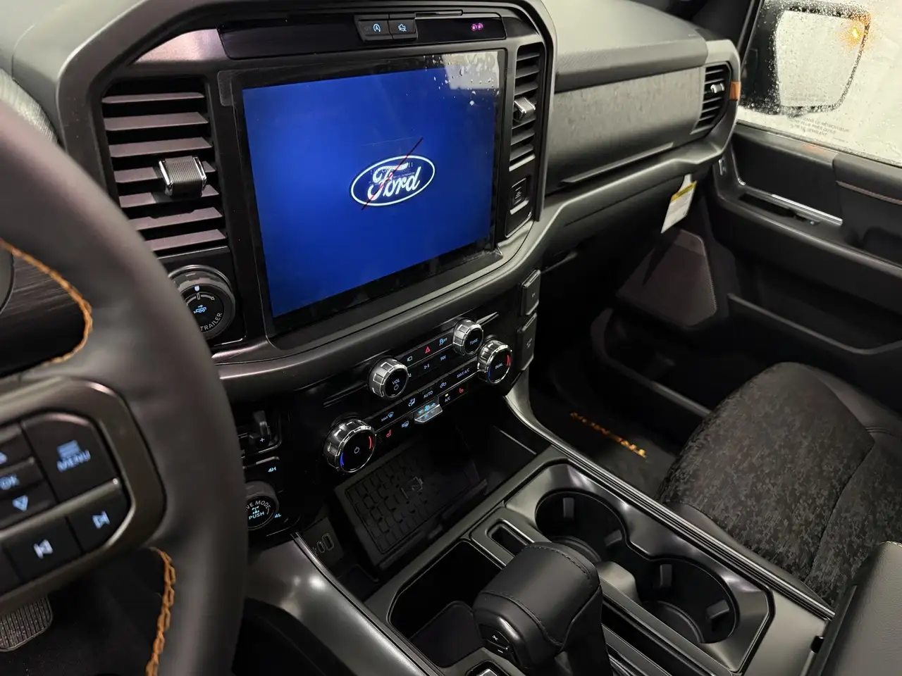 Ford F 150 снимка Ford F 150