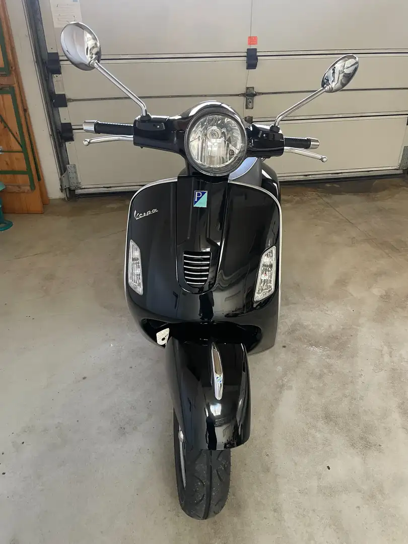 Vespa GTS 300 GTS 300 ie Negru - 1