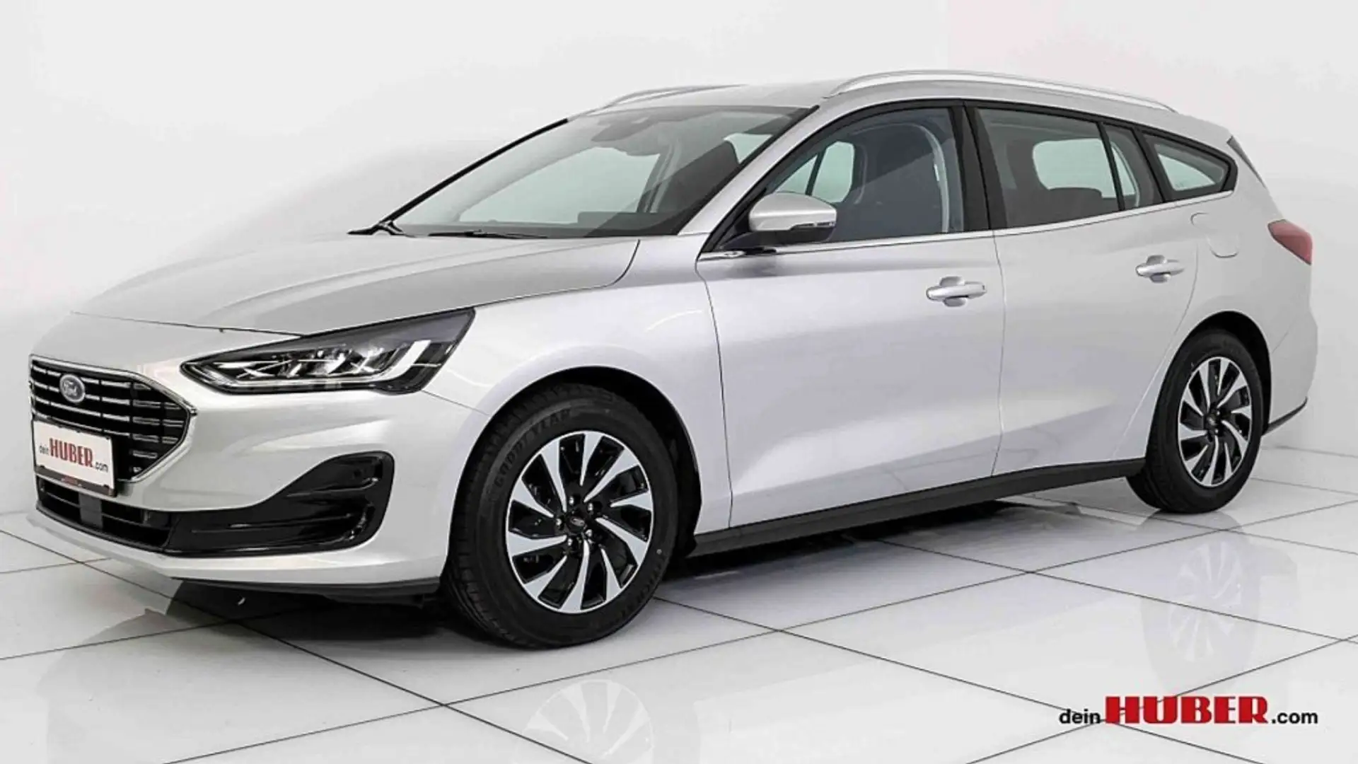 Ford Focus 1.0 EcoBoost Titanium Silber - 1