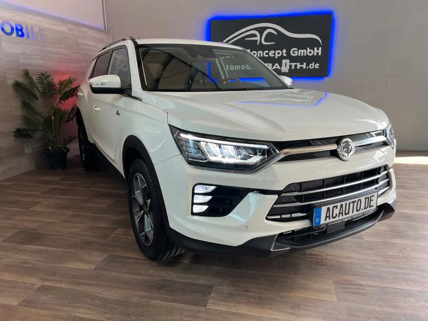 SsangYong Korando Ruby 4x4 *AUTOMATIK *Finanzierung Blanc - 2