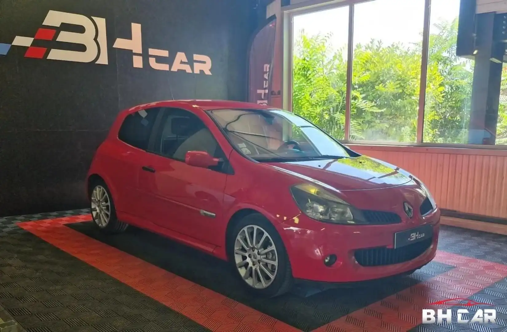 Renault Clio 2.0 200 RS Rouge - 1