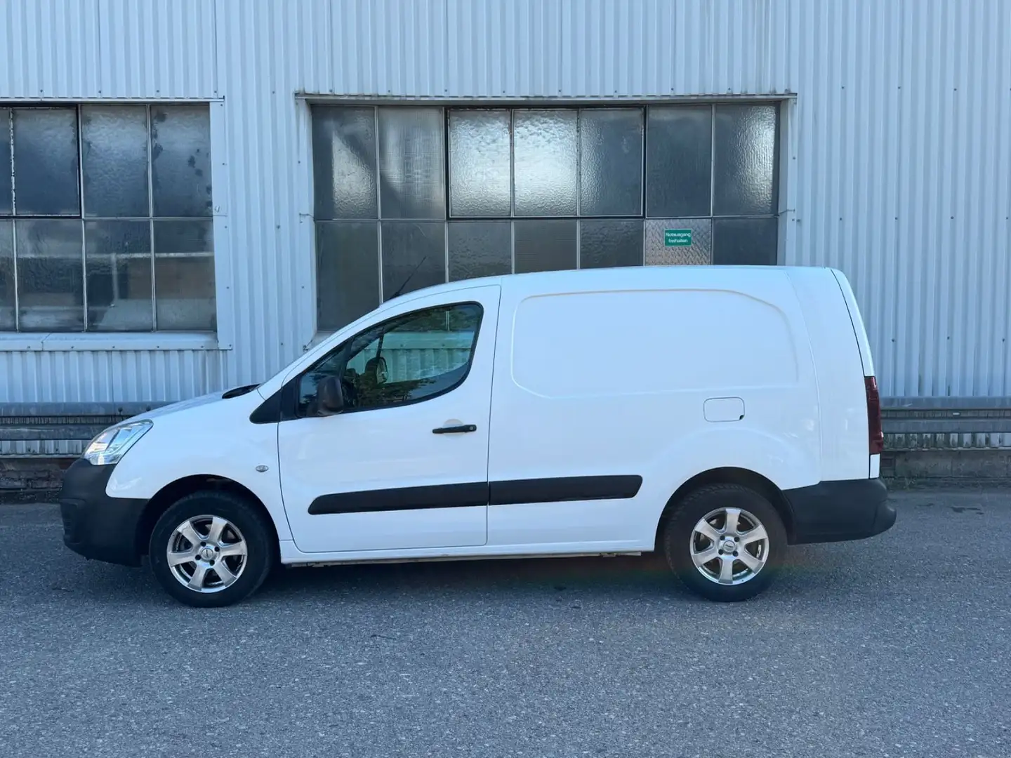 Peugeot Partner L2 Premium*Navi*Ahk*Klima Blanc - 2