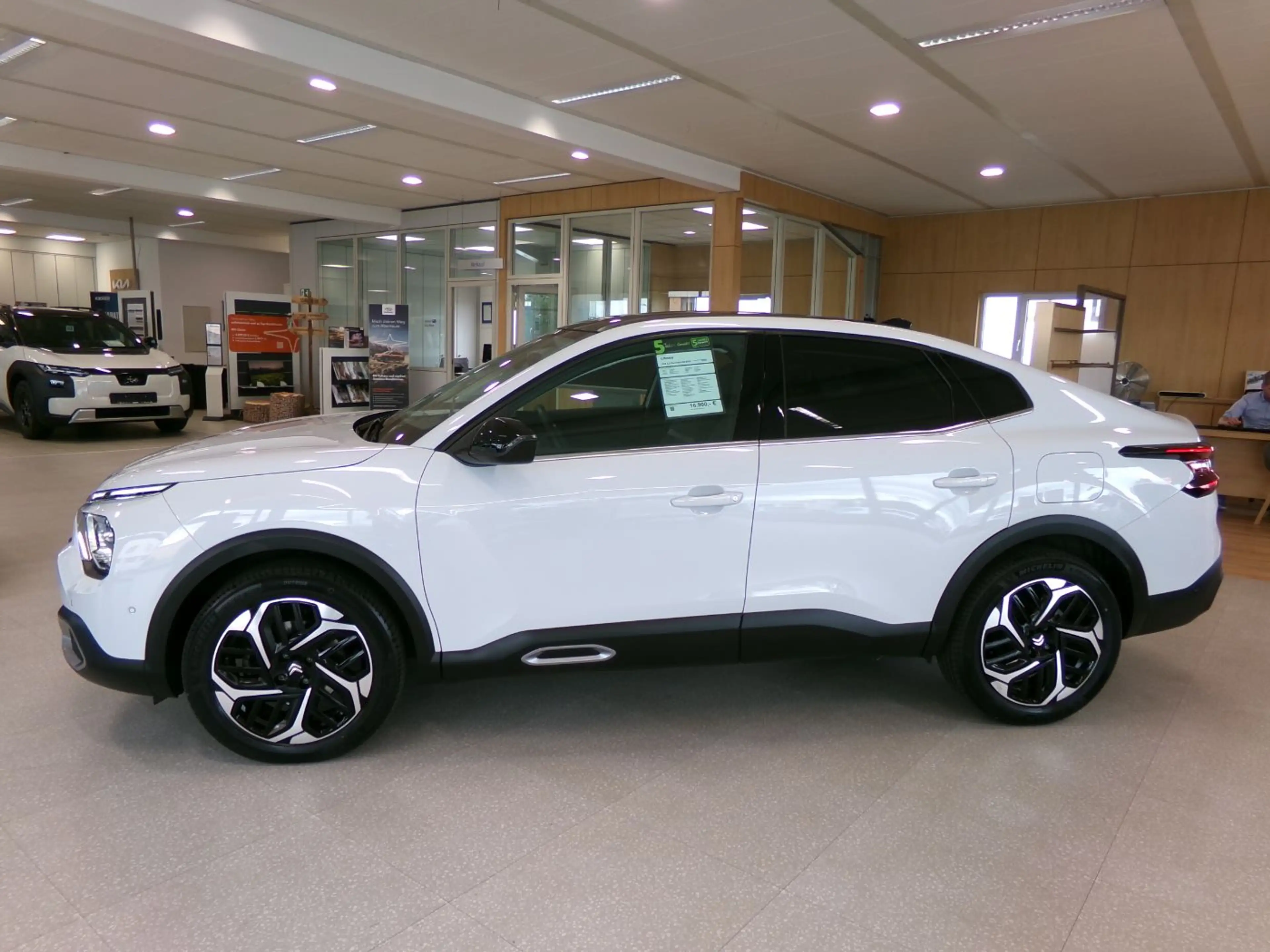 Citroen C4 X 1.2 PureTech130 MAX LED+Navi+SHZ+Winterp.+LM — photo 4