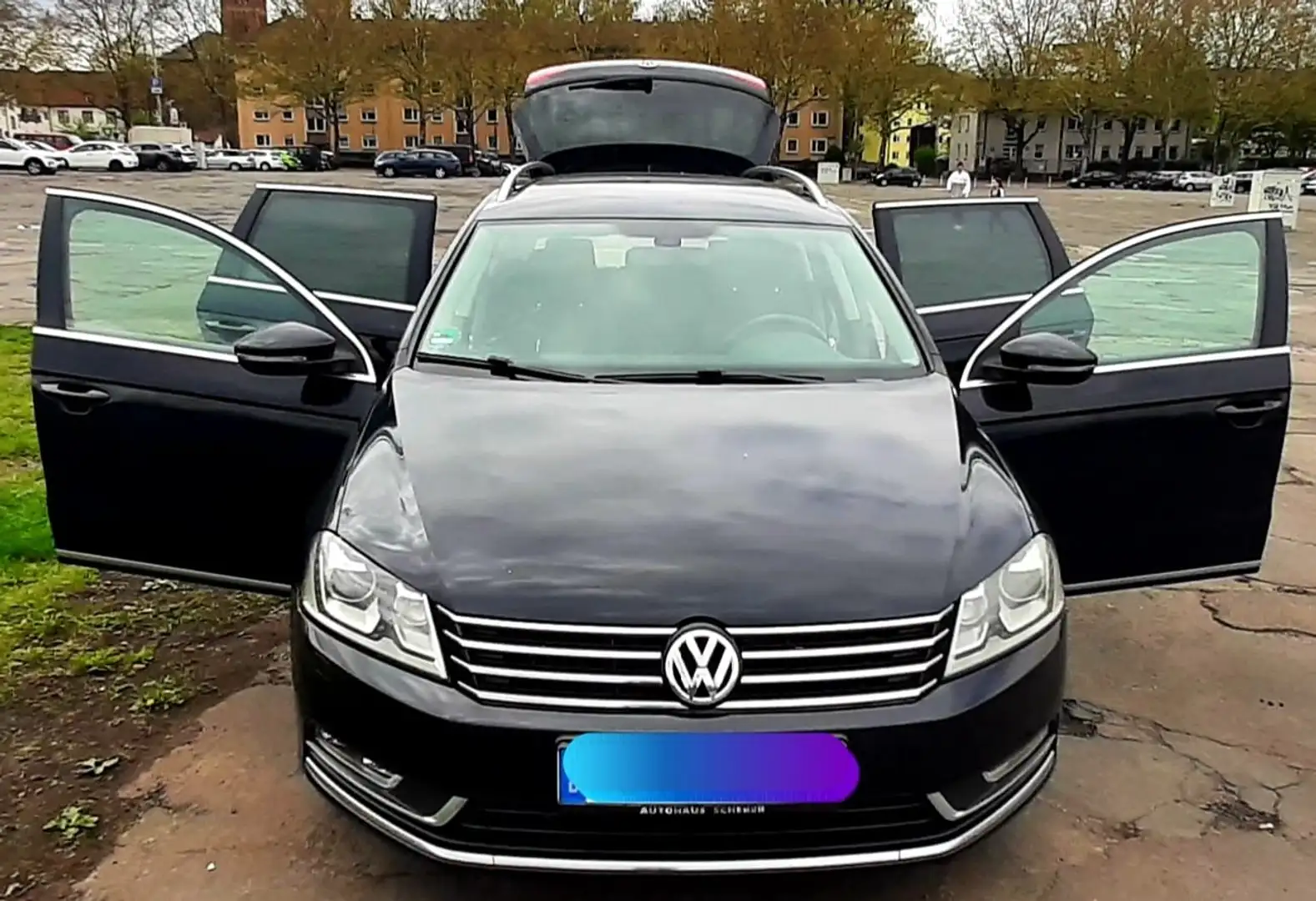 Volkswagen Passat 2.0 TDI Comfortline BlueMotion Schwarz - 1