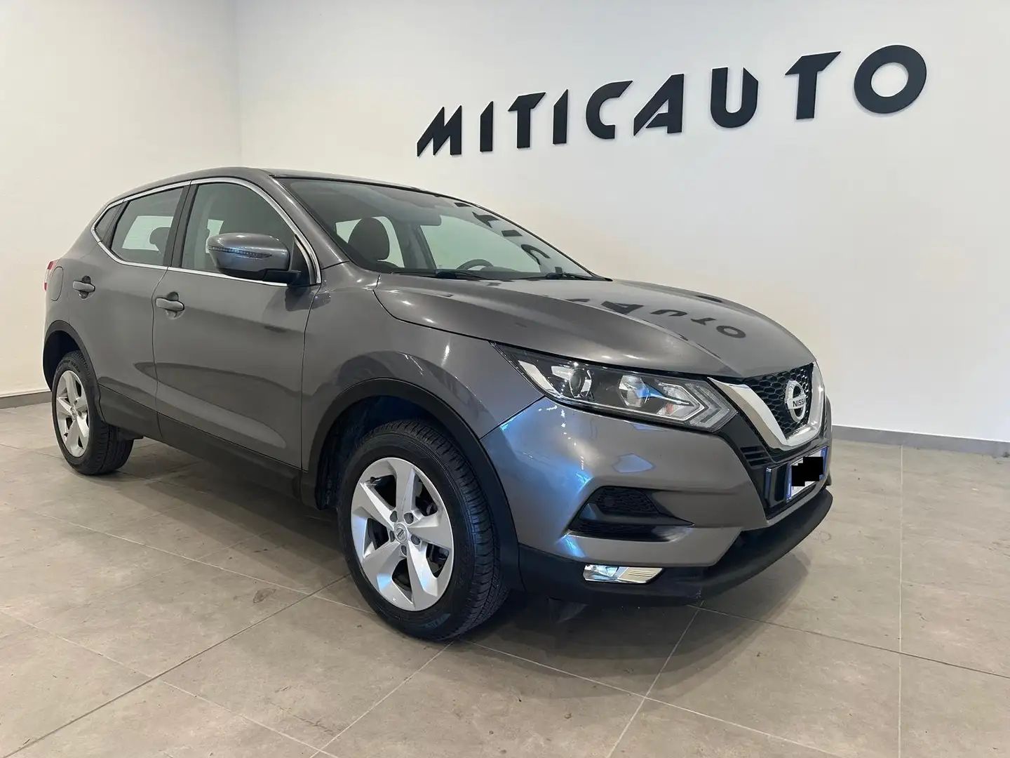 Nissan Qashqai II 1.5 dci Visia 115cv Grigio - 1