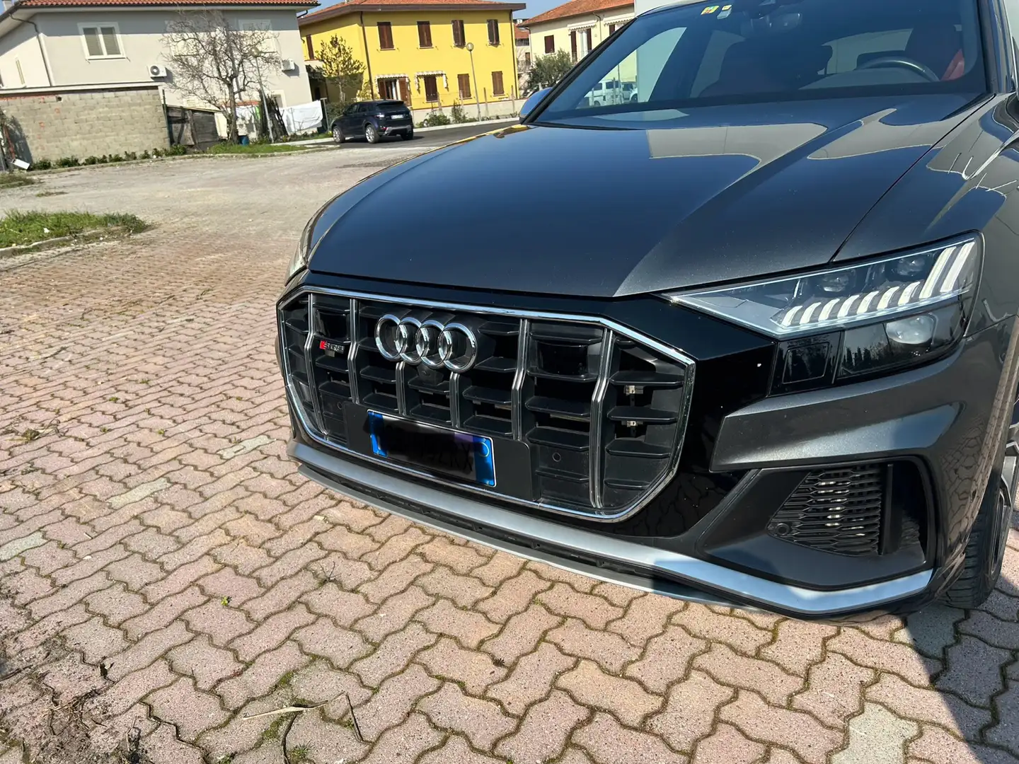 Audi SQ8 4.0 tfsi Sport Attitude quattro tiptronic Silber - 1