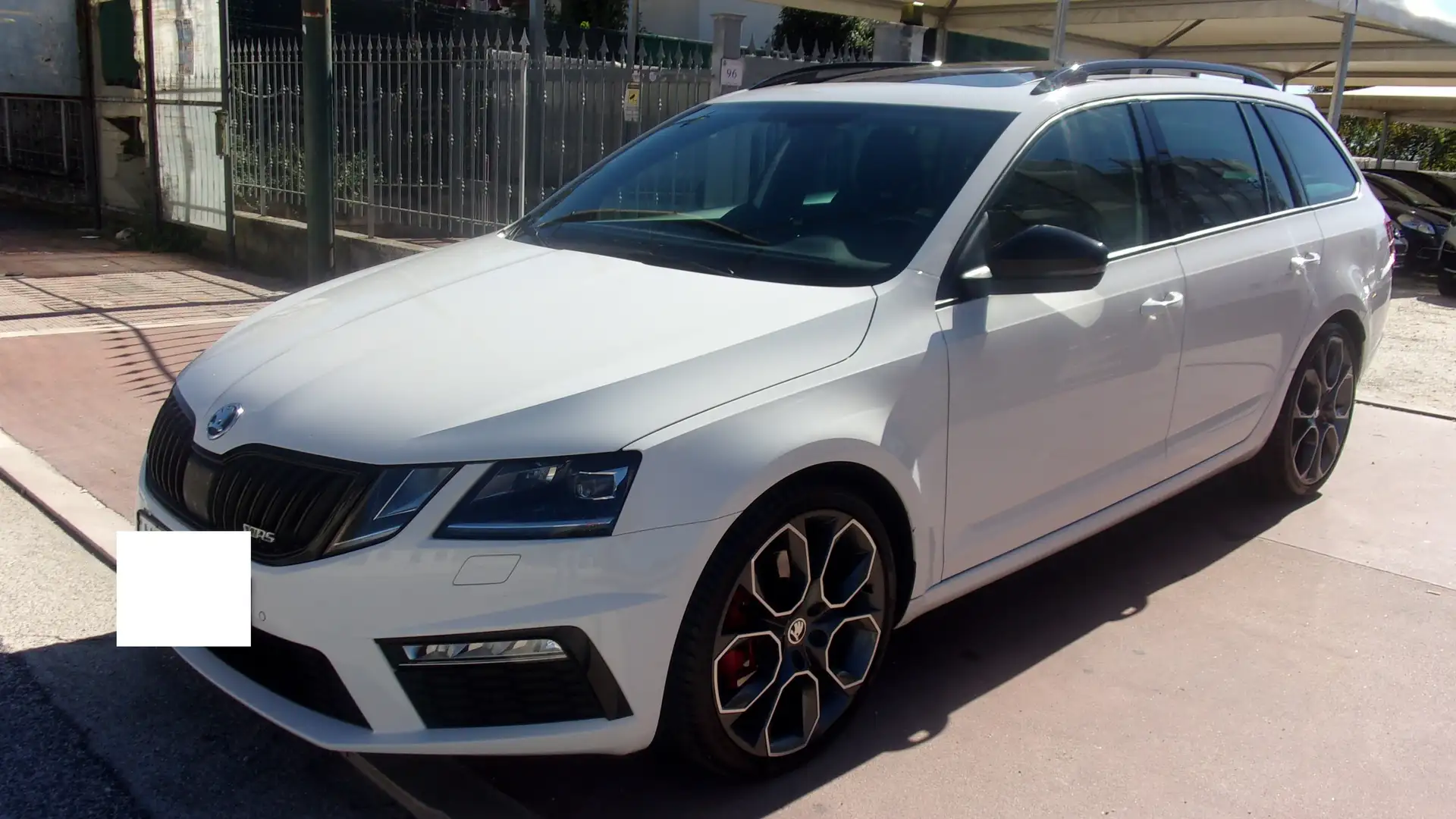 Skoda Octavia Wagon 2.0 tdi RS 184cv dsg my18 Blanc - 2