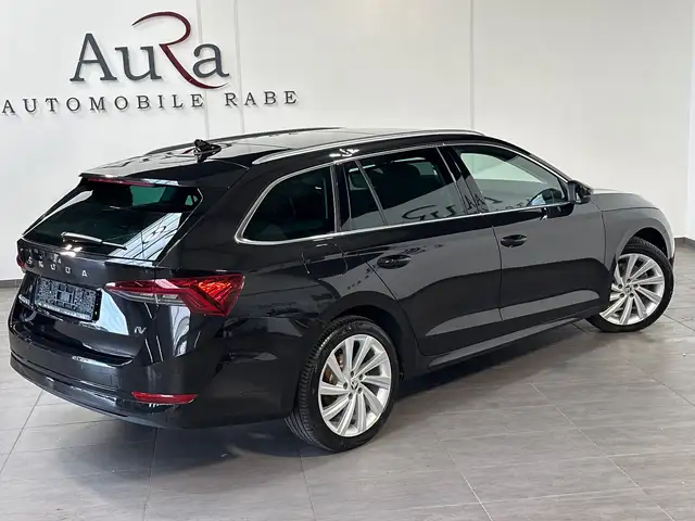 Skoda Octavia view 5