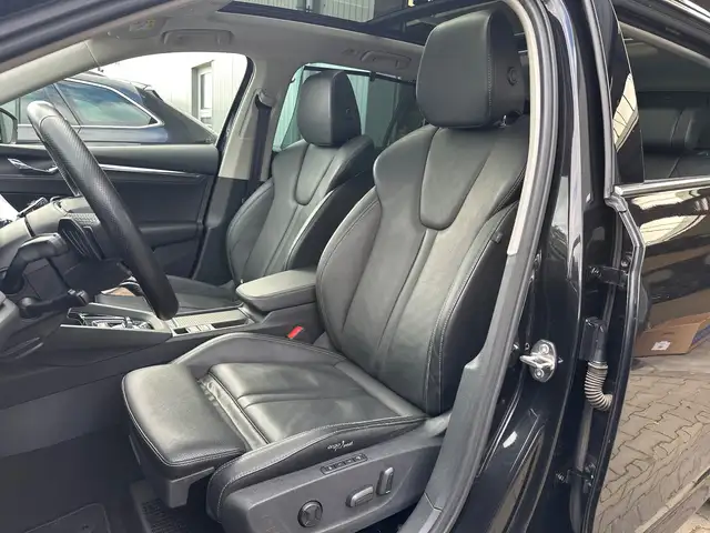 Skoda Octavia view 12