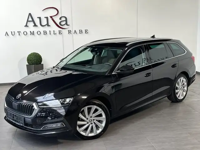 Skoda Octavia view 2
