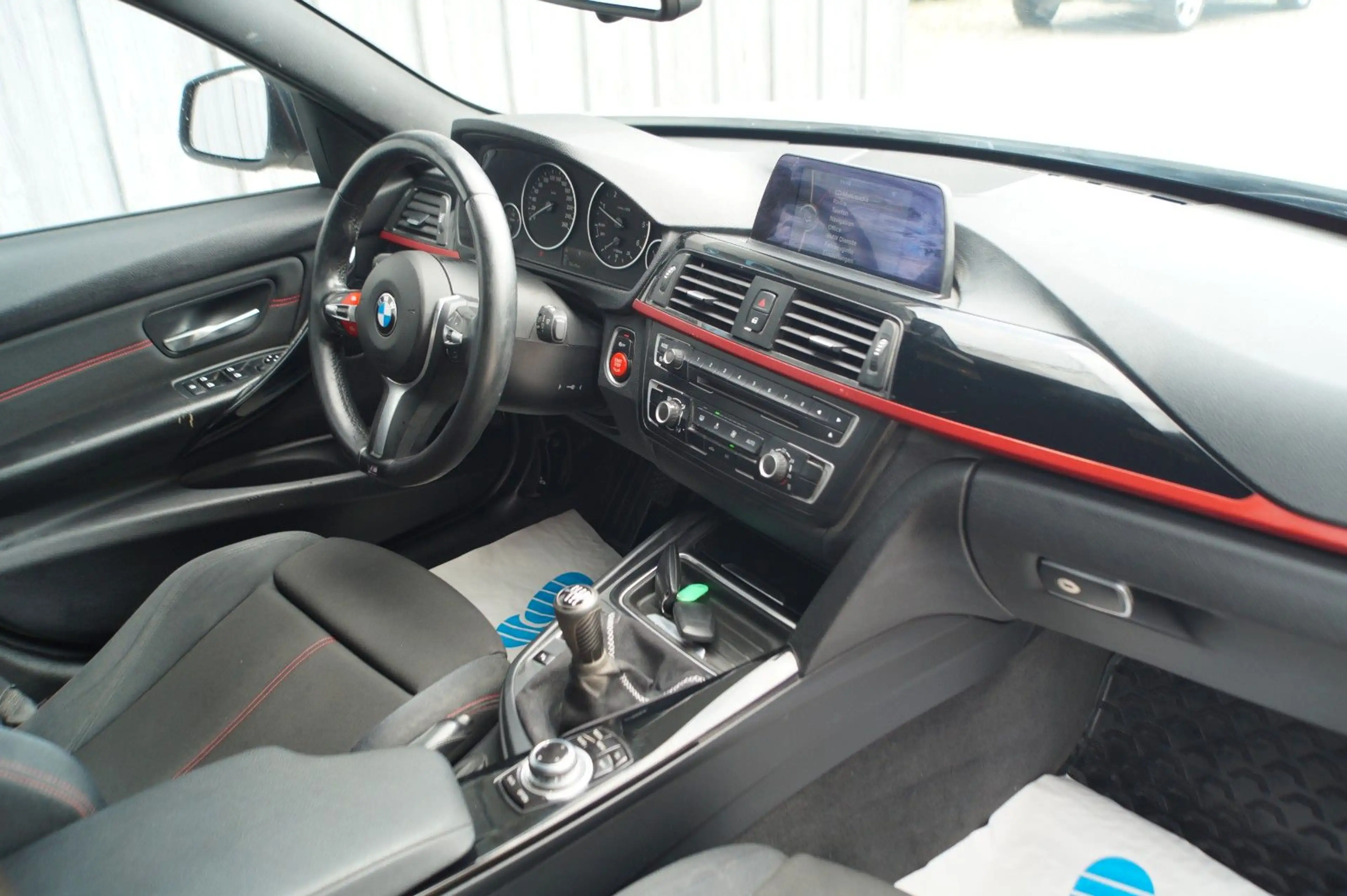 BMW 325 d Touring Sport-Line|2.Hand|Navi| — photo 11