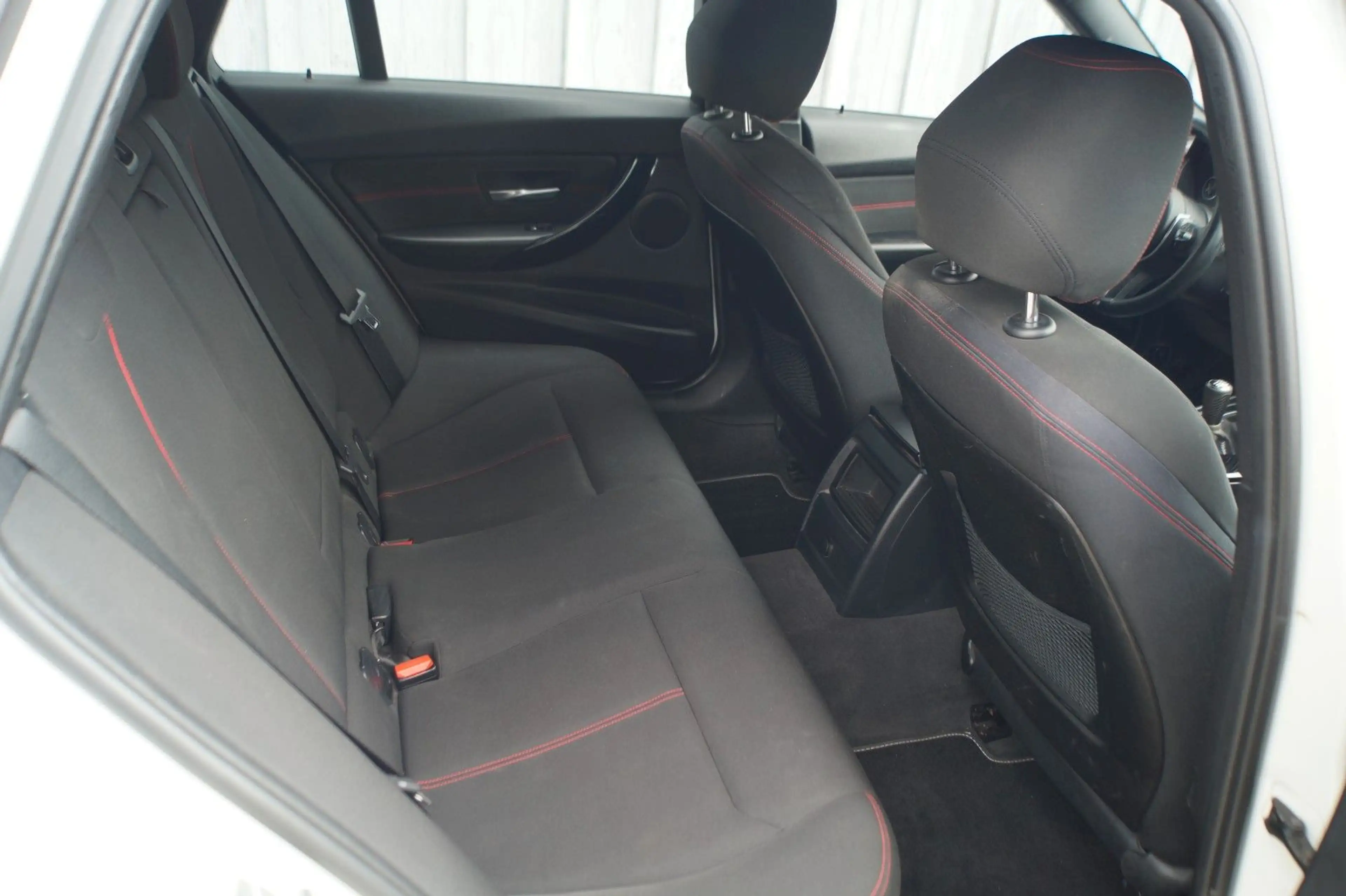 BMW 325 d Touring Sport-Line|2.Hand|Navi| — photo 14