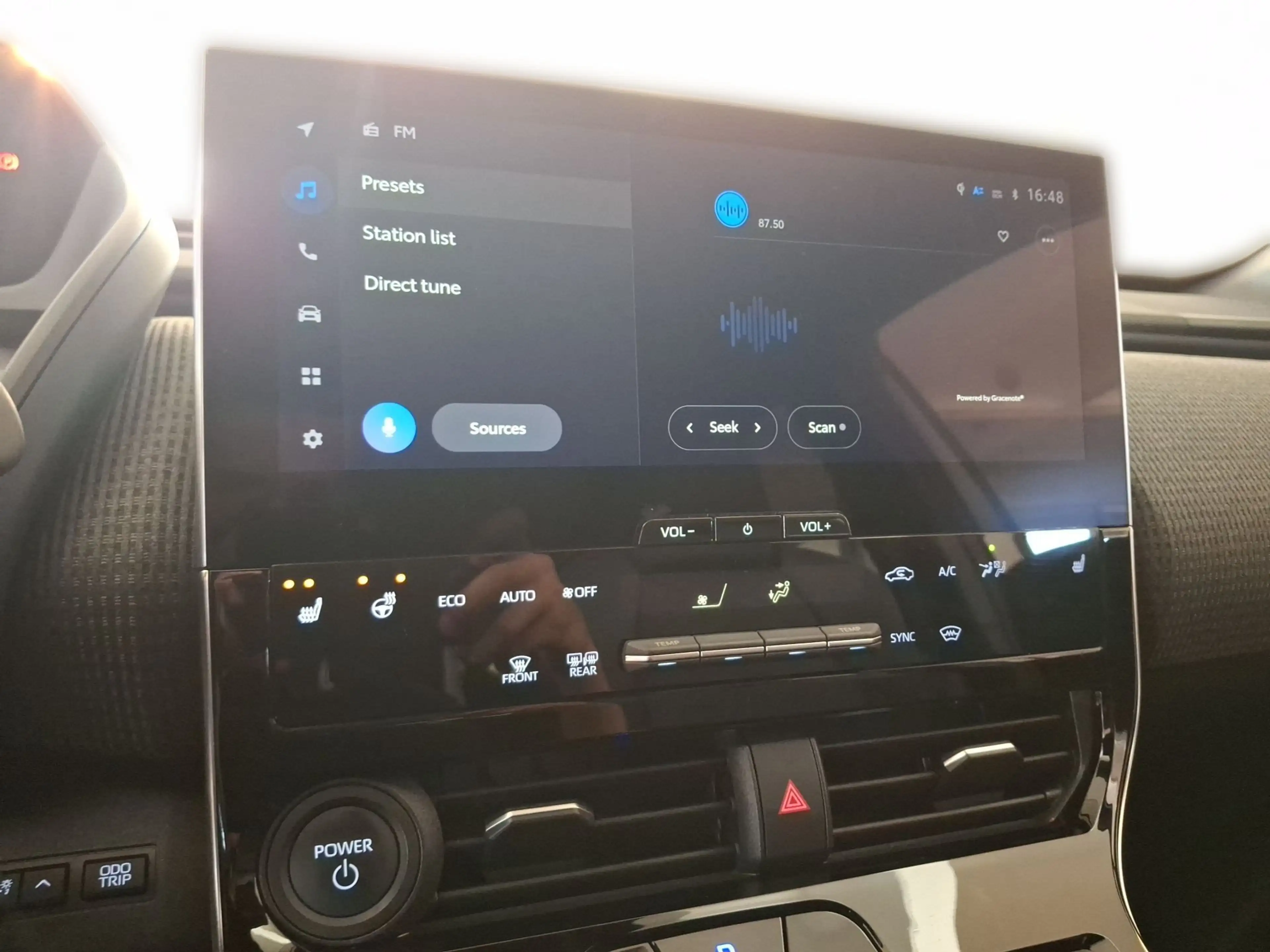 Toyota bZ4X ACC+LED+Navi+SHZ+2xKlima+360+Kam.+KeyLess — photo 14