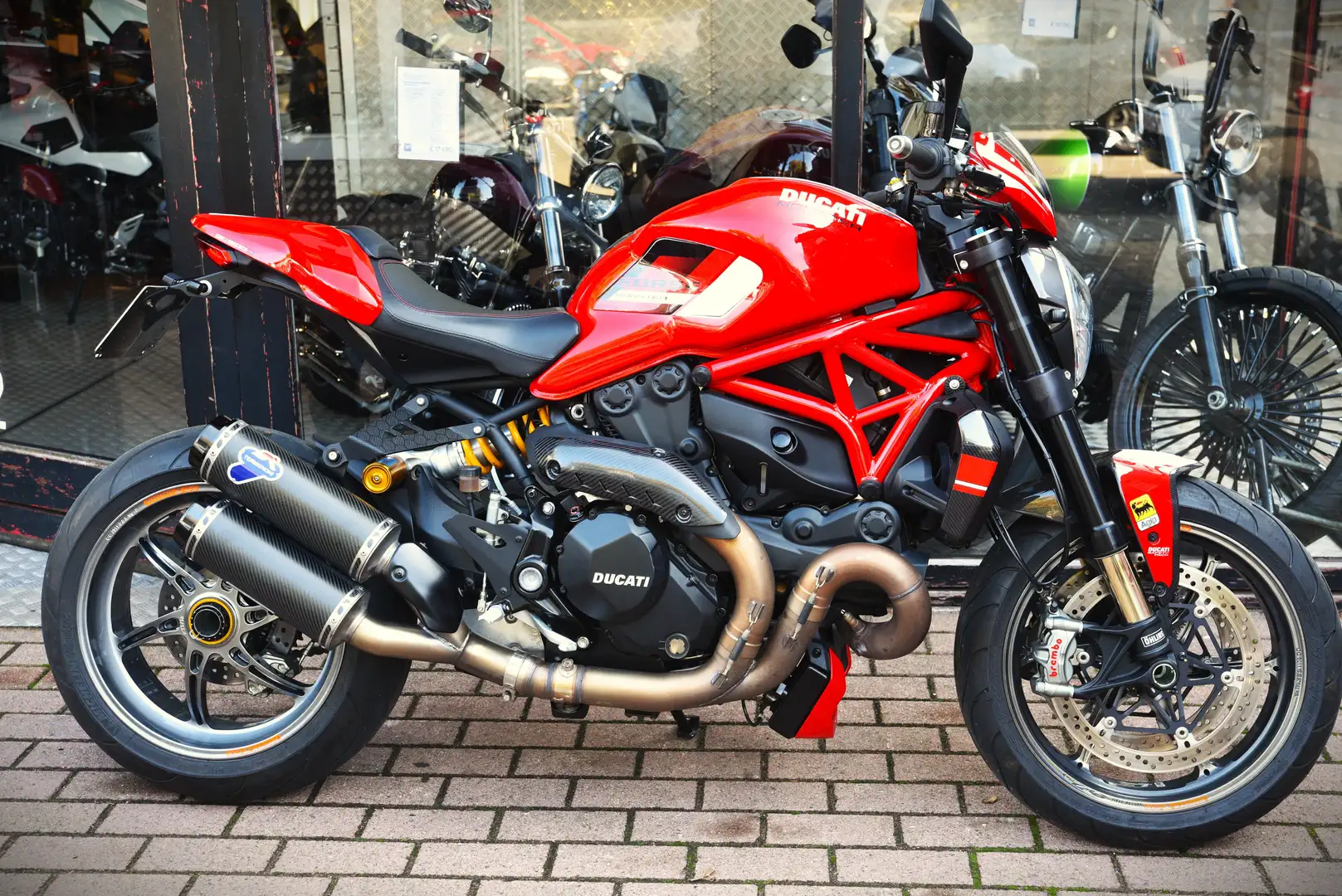 Ducati Monster 1200 R ***MOTO VERTE*** Rouge - 2
