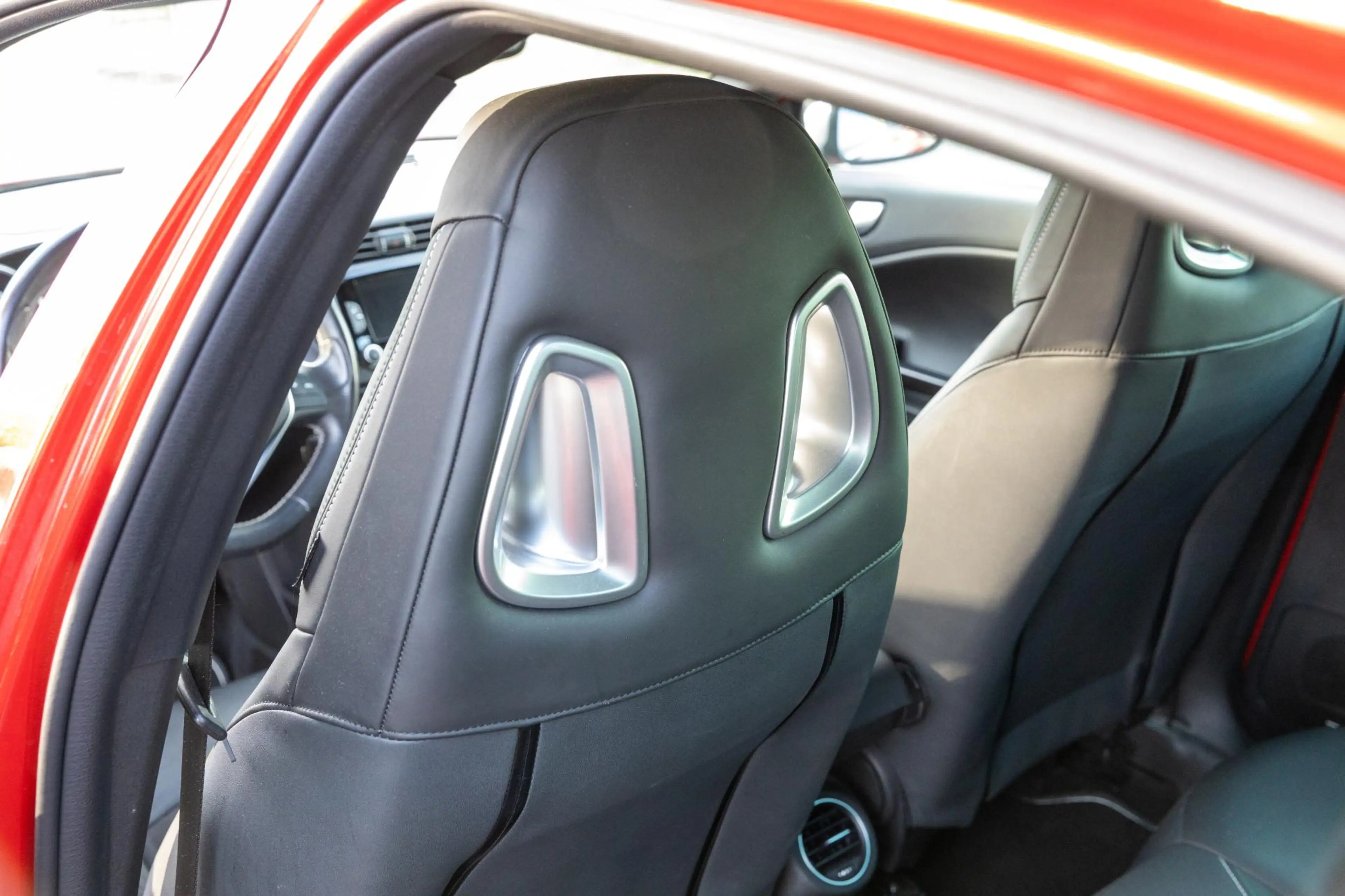 Alfa Romeo Giulietta 1.7 TBi Quadrifoglio Verde — photo 12