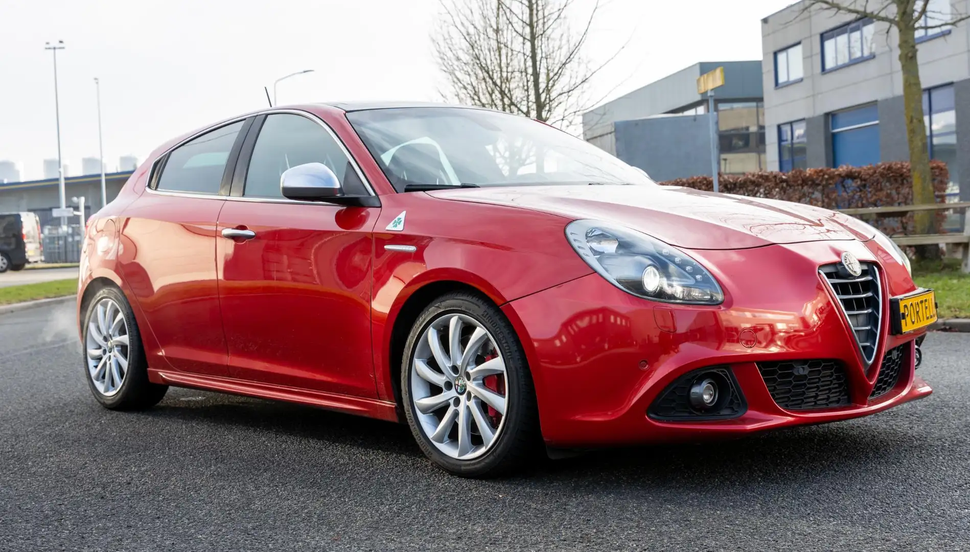 Alfa Romeo Giulietta 1.7 TBi Quadrifoglio Verde Rot - 2