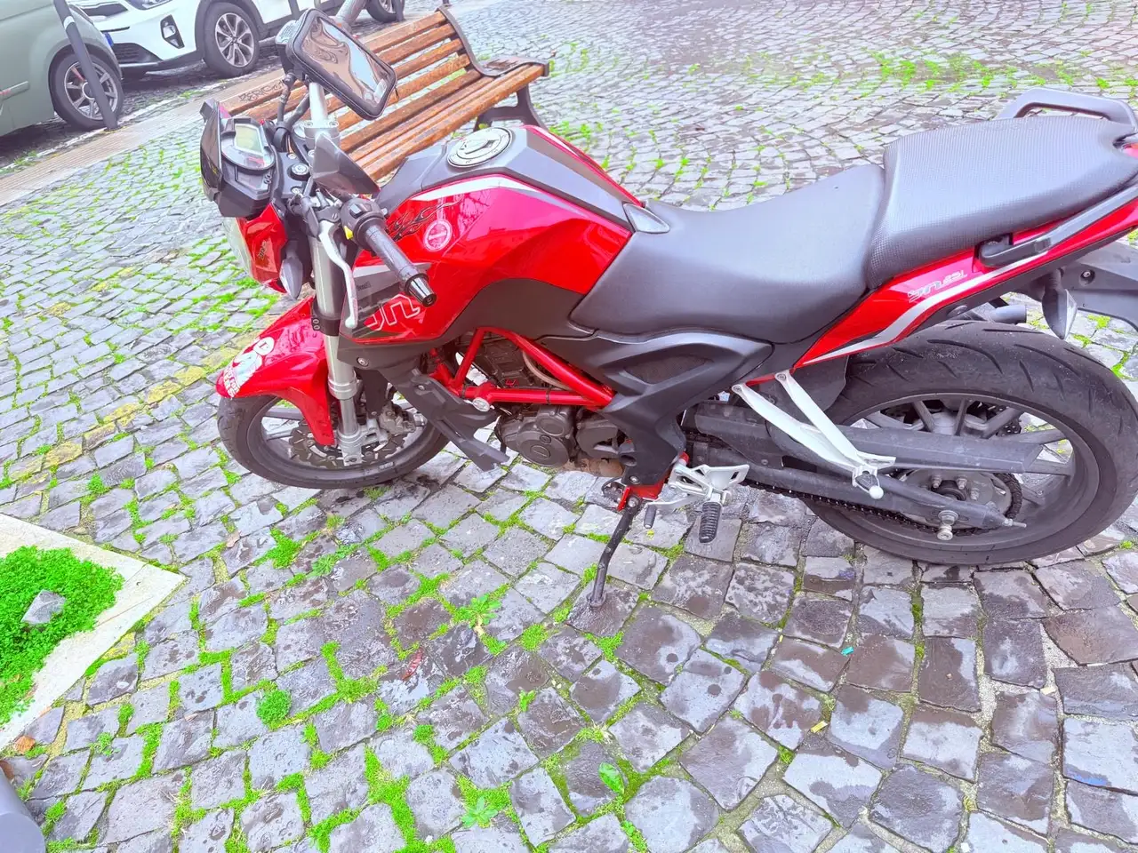 Benelli BN 251