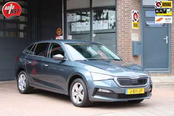 1.0 TSI Ambition / Carplay / PDC / Cruise control