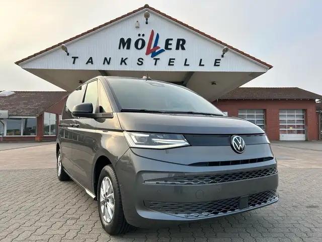 Volkswagen T7 Multivan Life 2.0 TDI DSG / Matrix-LED