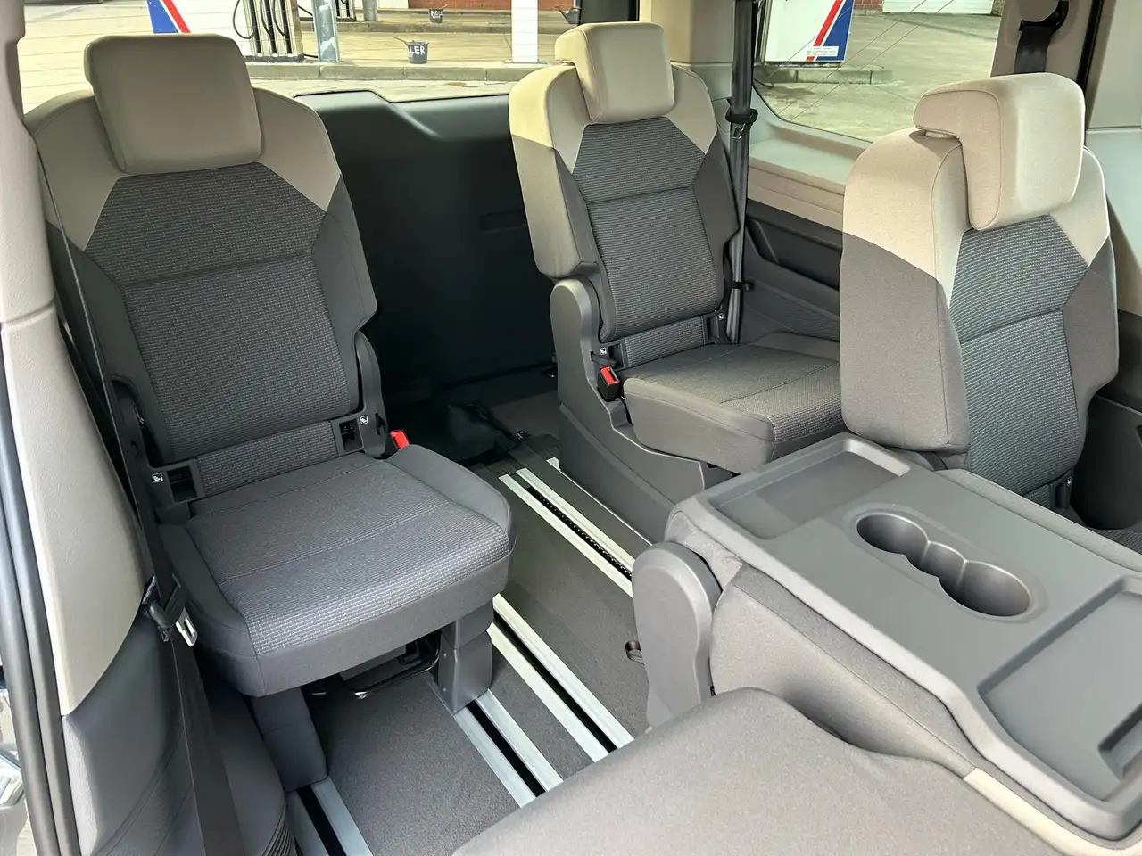 Volkswagen T7 Multivan Life 2.0 TDI DSG / Matrix-LED 17