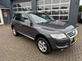Volkswagen Touareg 3.0 TDI 4-Motion / Grijskenteken / Youngtimer / Ma Gris - thumbnail 2