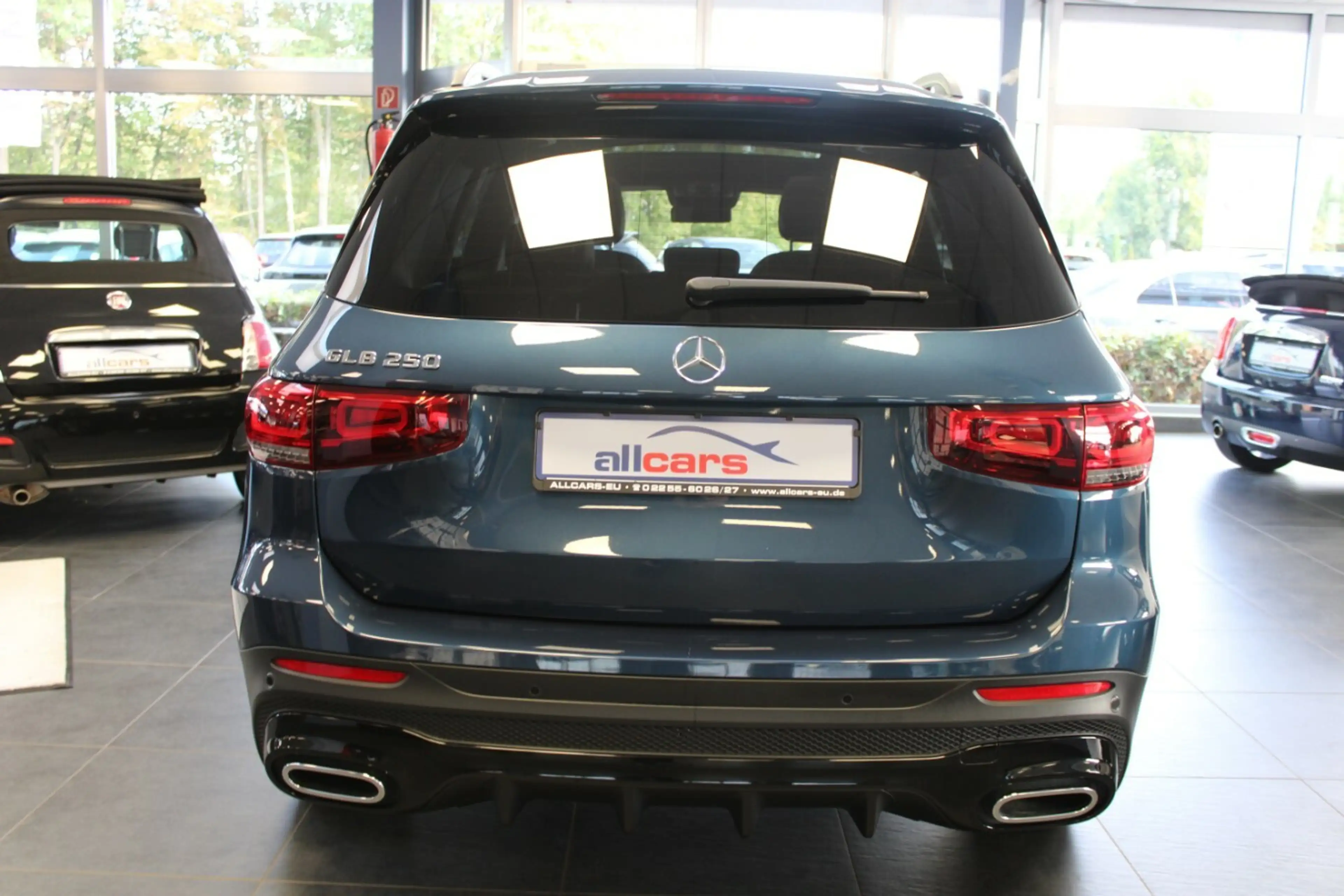 Mercedes-Benz GLB 250 8G-DCT AMG Line — photo 5
