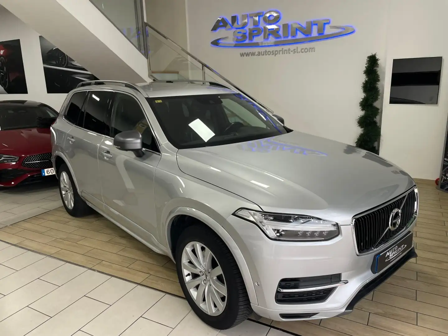 Volvo XC90 D5 R-Design AWD 235 Aut. Gris - 1