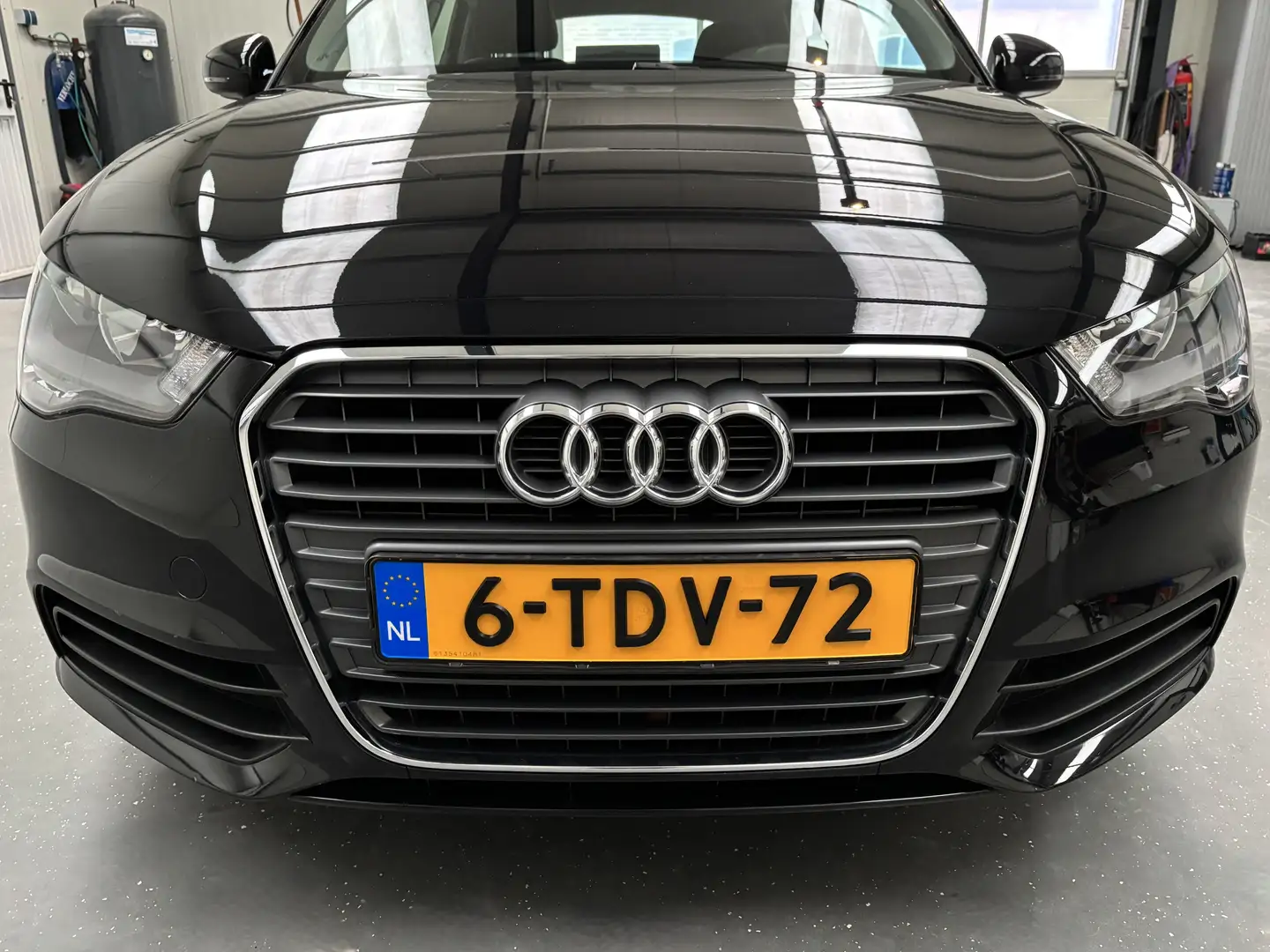 Audi A1 Sportback 1.2 TFSI Attraction Pro Line Business 1e Noir - 2