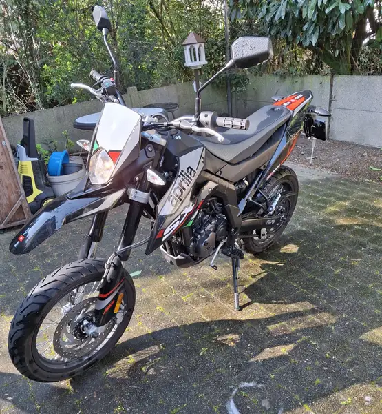 Aprilia SX 125 - foto 5