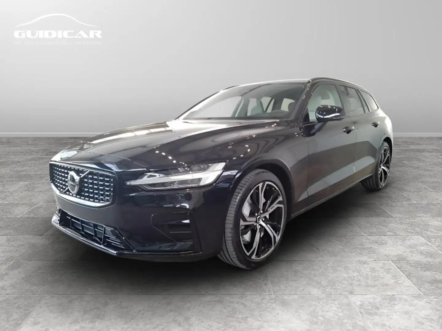Volvo V60 2.0 B4 R-design auto 7m Nero - 1